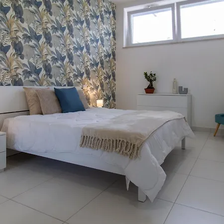 Sky Suite Blue Pomezia Exterior photo